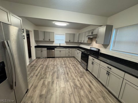 Tiny photo for 601 5th Street, Struthers, OH 44471 (MLS # 5254807)