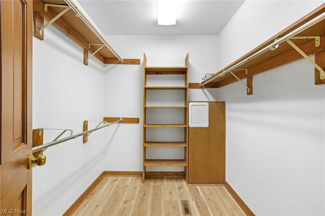 Colonial Hills - Residential