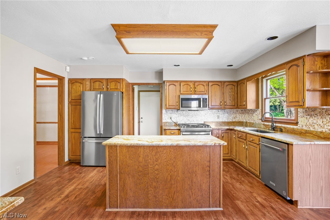 Colonial Hills - Residential