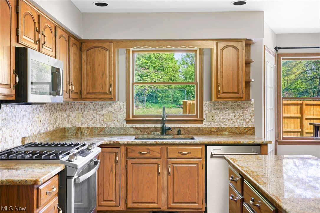 Colonial Hills - Residential