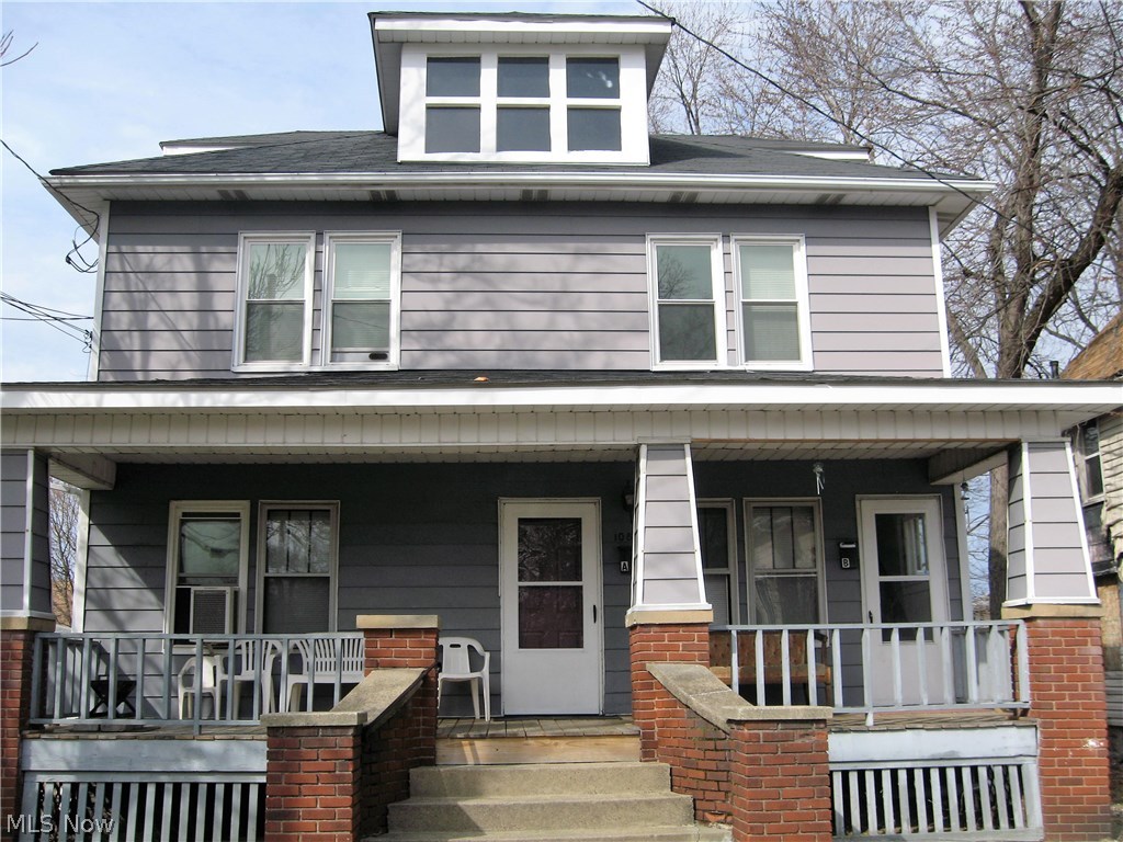 Duplex - Unit 1 Ground level - 2 Bedrooms, Living room, French doors to dining room & 1 bath room.
Upper unit - 2nd floor, 2 Bedrooms, eat in kitchen, living room & bathroom. Some hardwood floors.
Full basement, glass block windows, newer roof & front porch.