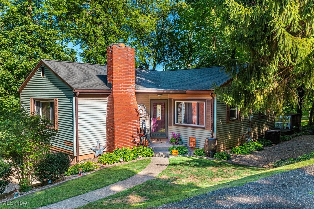 725 Sunset Terrace, Coshocton, Ohio image 2