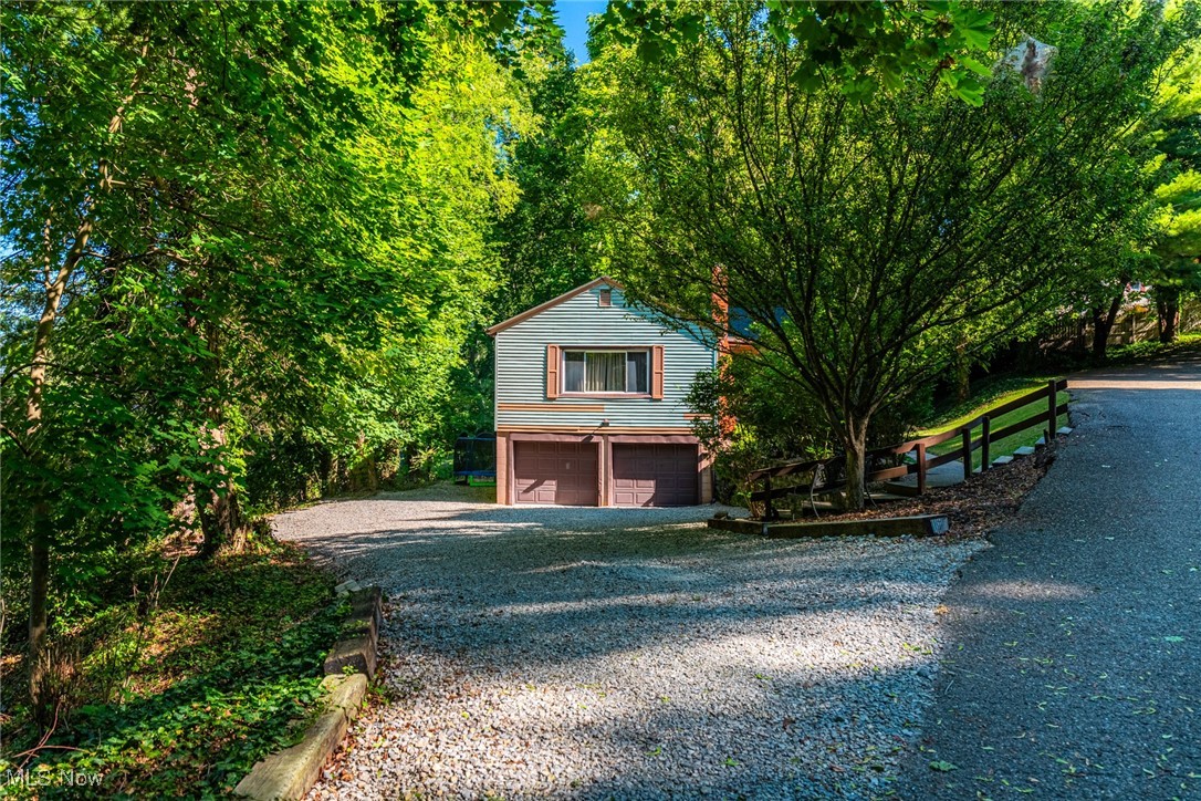 725 Sunset Terrace, Coshocton, Ohio image 3