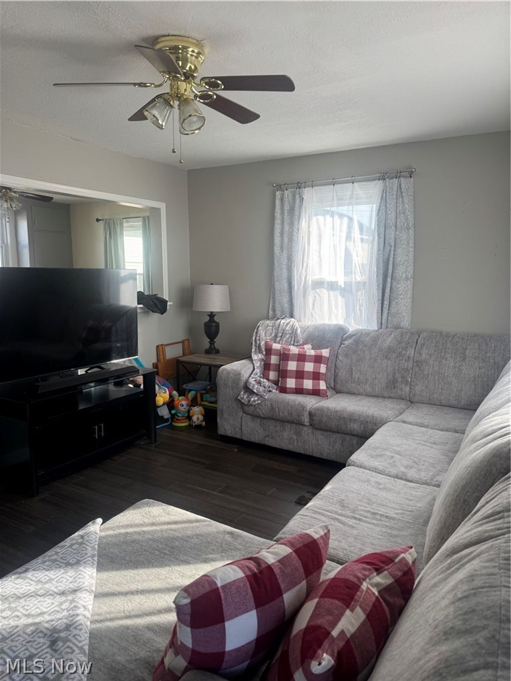 Photo of 1096 Sevall Street, Zanesville, OH 43701 (MLS # 5188422)