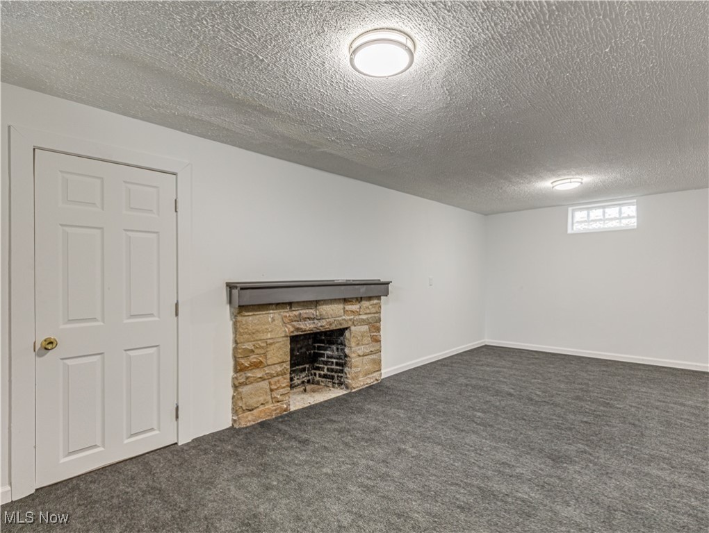 Laura M Stewarts - Residential