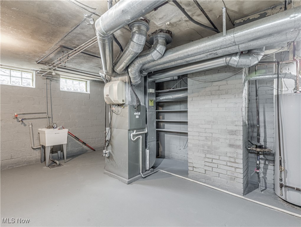 Laura M Stewarts - Residential