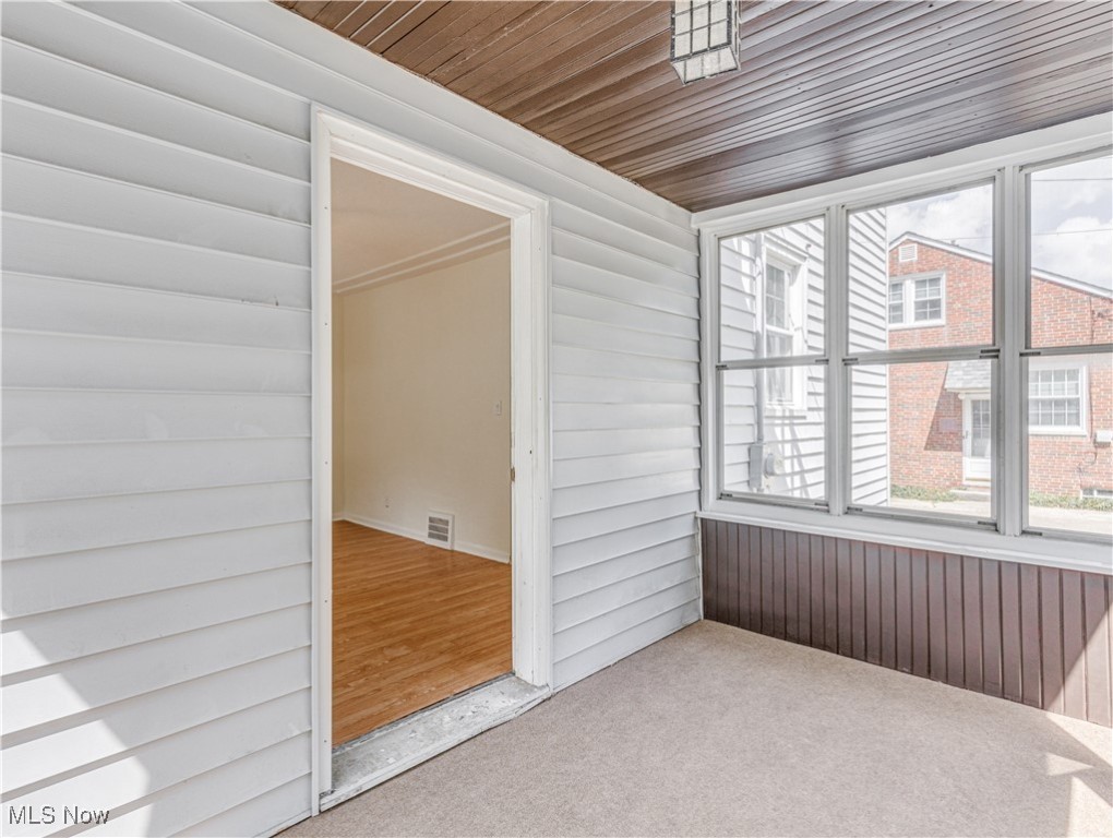 Laura M Stewarts - Residential