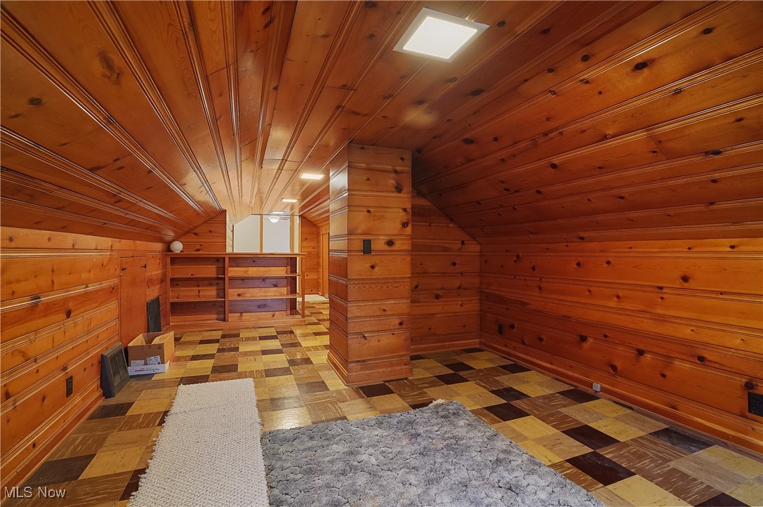 City/Canfield - Residential