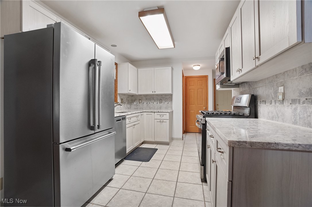 City/Canfield - Residential