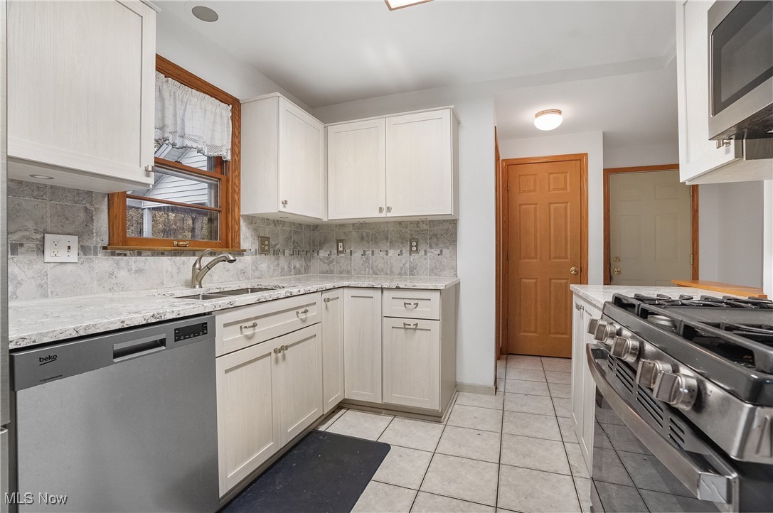 City/Canfield - Residential