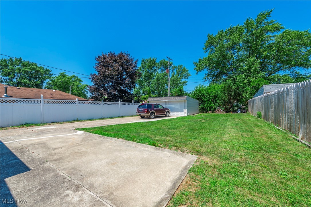 Rocky River - Residential