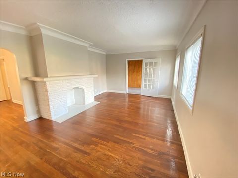 Tiny photo for 1478 Sherbrook Road #Lower, South Euclid, OH 44121 (MLS # 5202968)