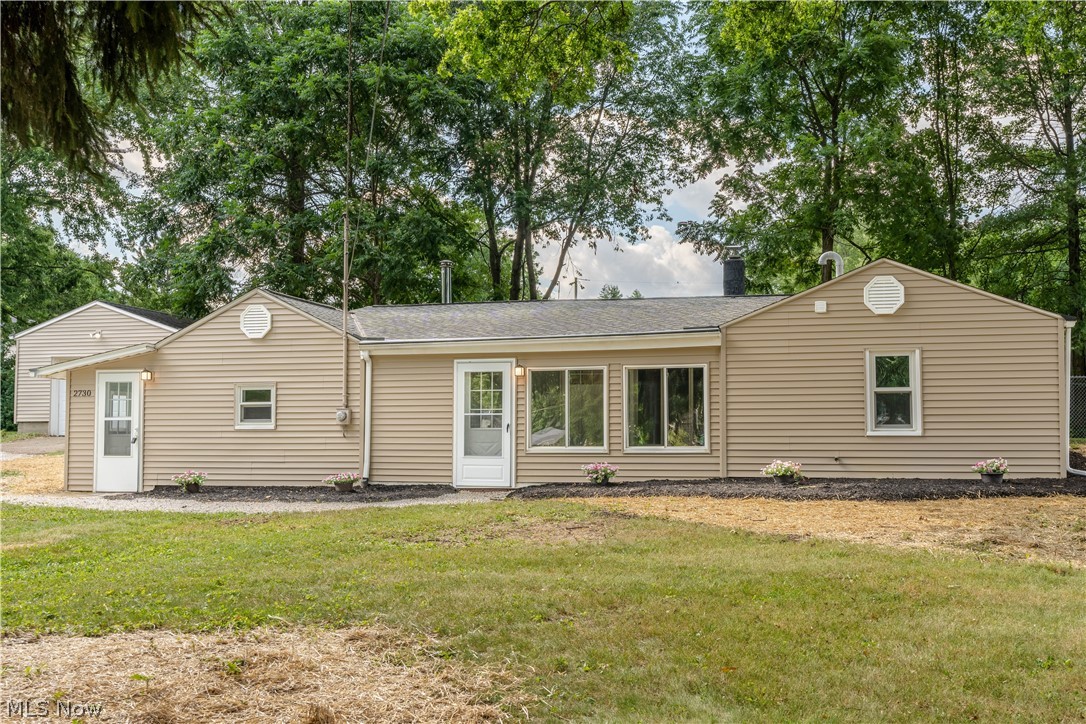 Photo 1 of 35 — 2730 Chelsea Drive, Lakemore, OH 44312