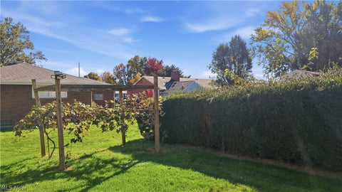 Tiny photo for 19 Homestead Place, Campbell, OH 44405 (MLS # 5255544)
