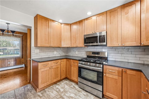 Tiny photo for 19 Homestead Place, Campbell, OH 44405 (MLS # 5255544)