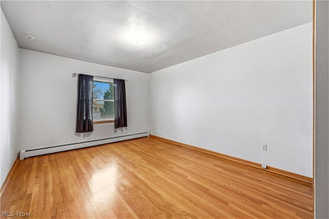 Tiny photo for 19 Homestead Place, Campbell, OH 44405 (MLS # 5255544)