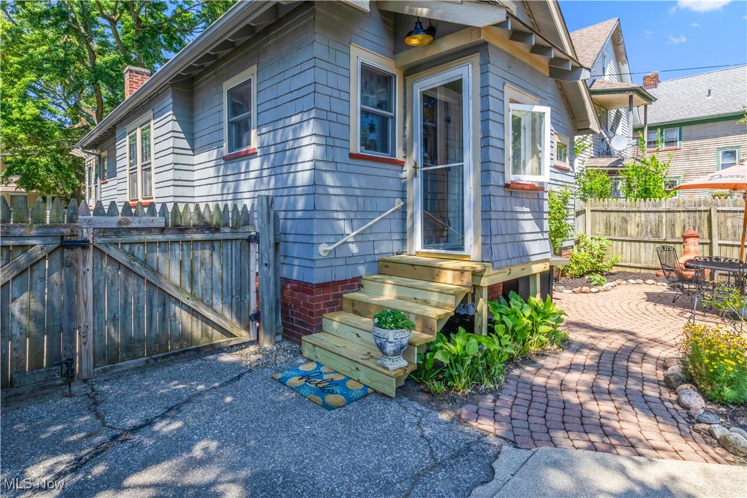 Dunham Heights - Residential