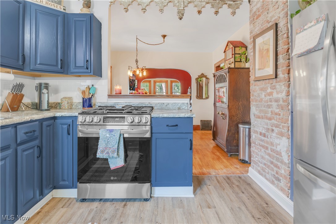 Dunham Heights - Residential