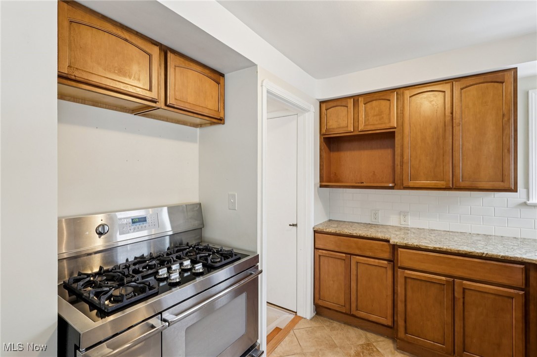 Memphis Villas 02 - Residential