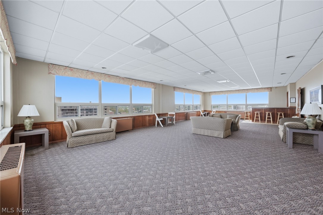 Marine Towers East Condo - Residential