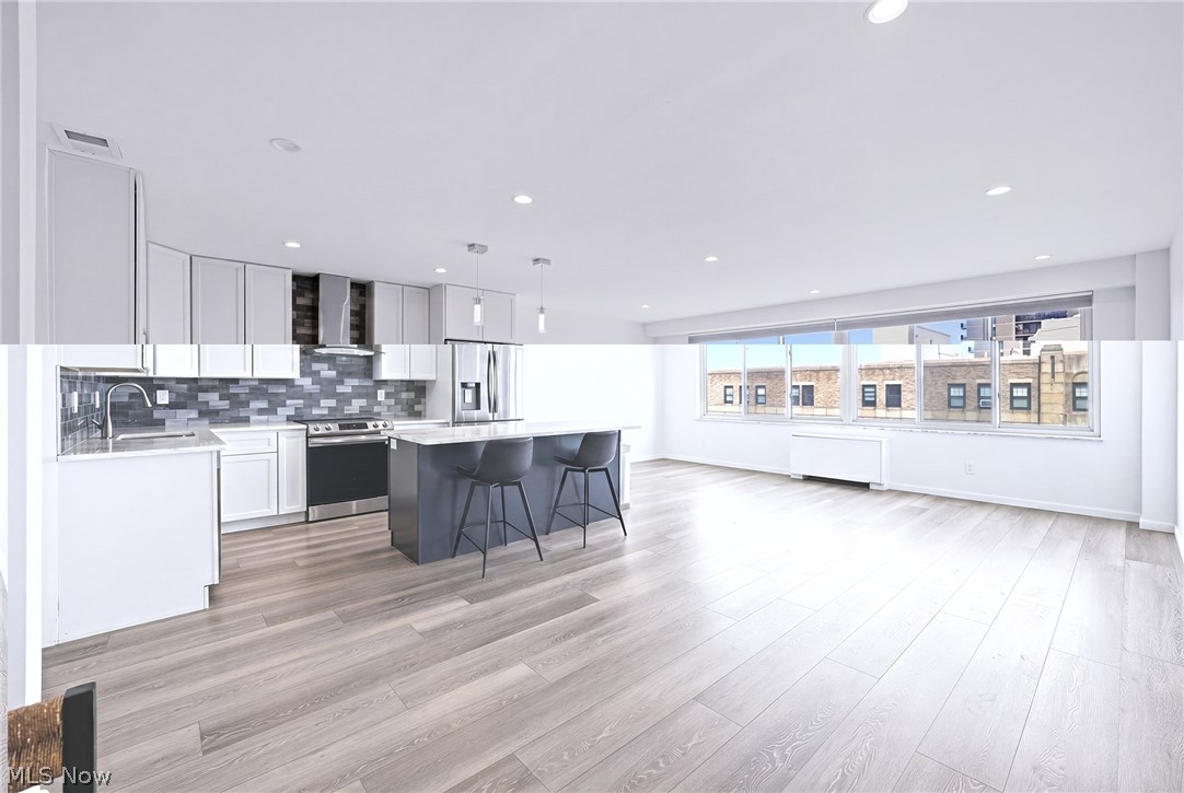 Marine Towers East Condo - Residential