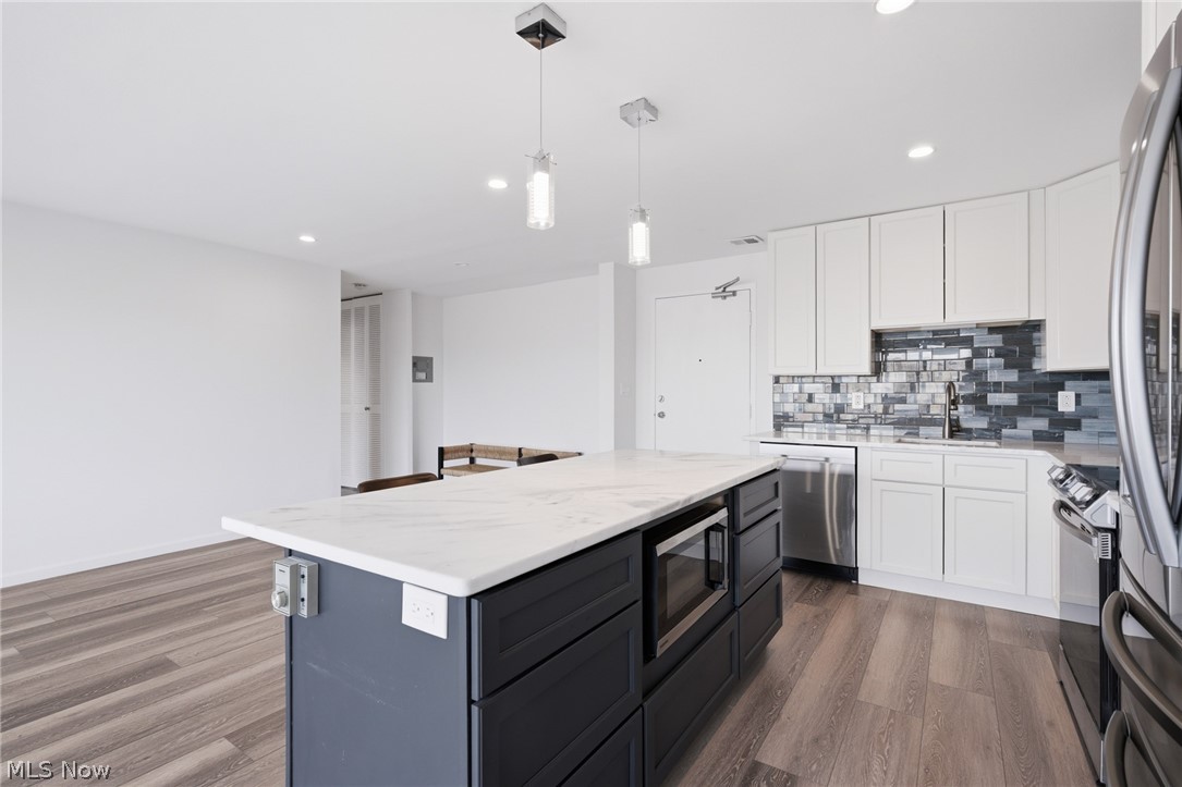 Marine Towers East Condo - Residential