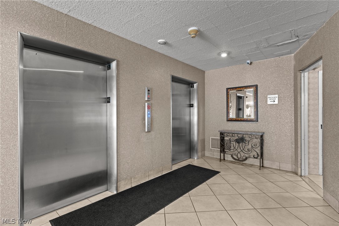 Marine Towers East Condo - Residential