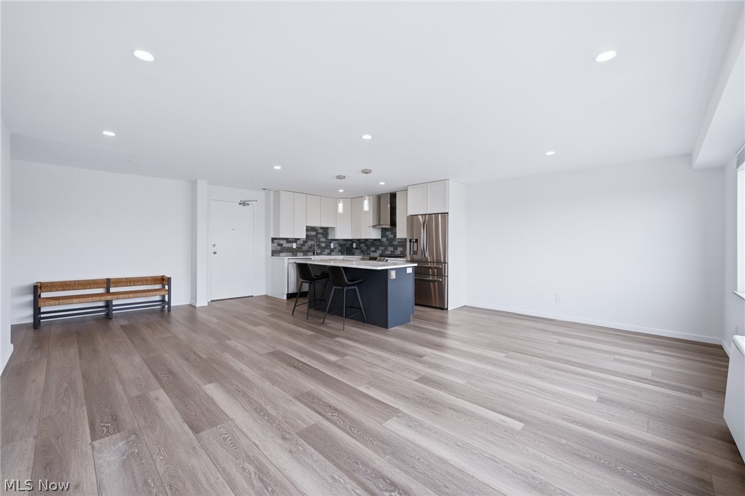 Marine Towers East Condo - Residential