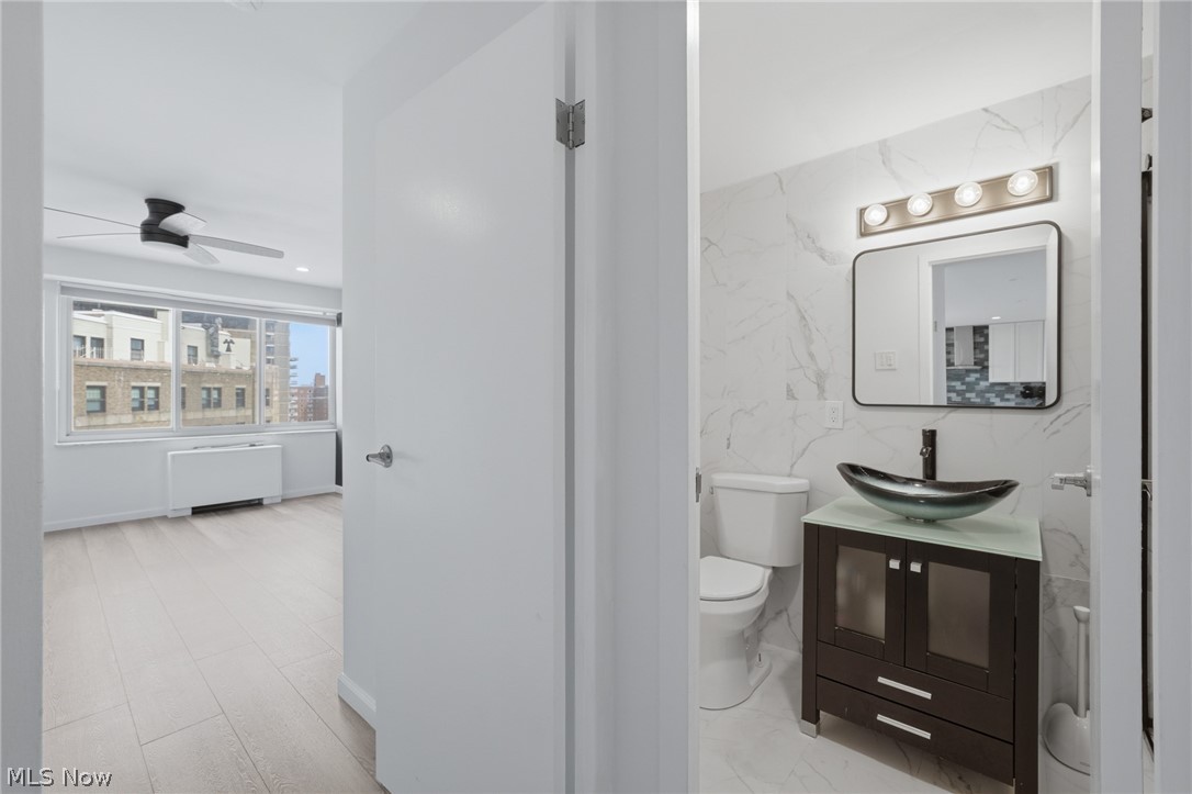 Marine Towers East Condo - Residential