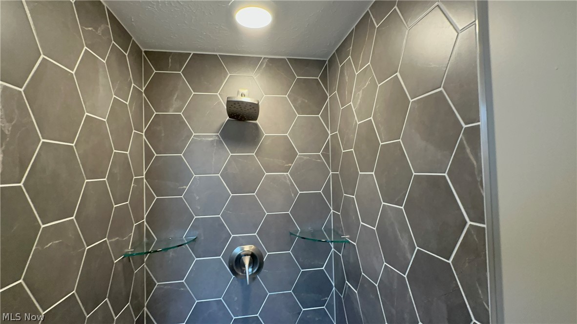 Van Sweringen Cos 12 - Residential