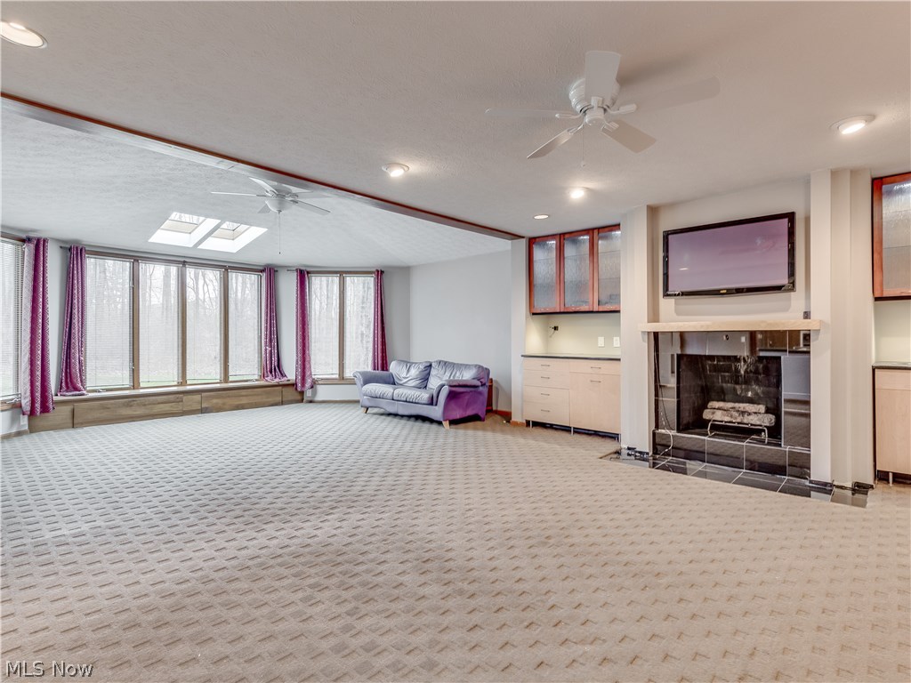 Springtree - Residential