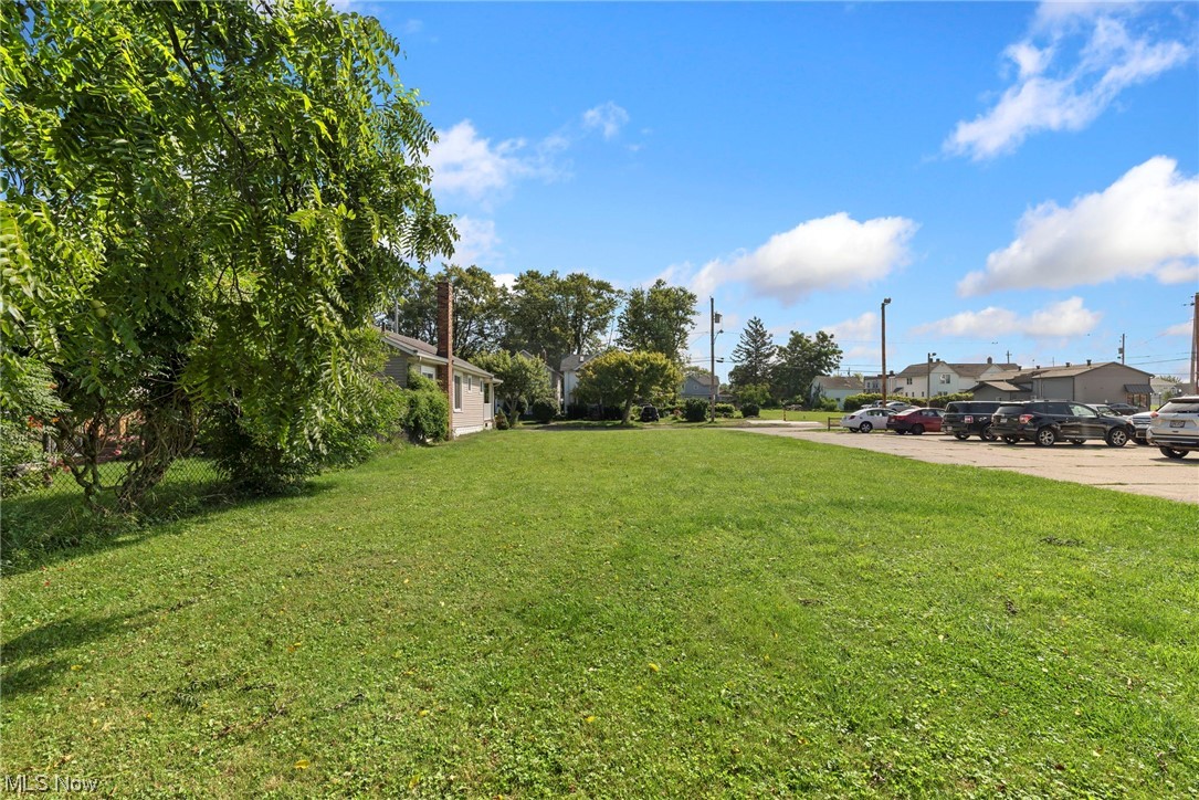 Thomas Gawns Add 01 - Land