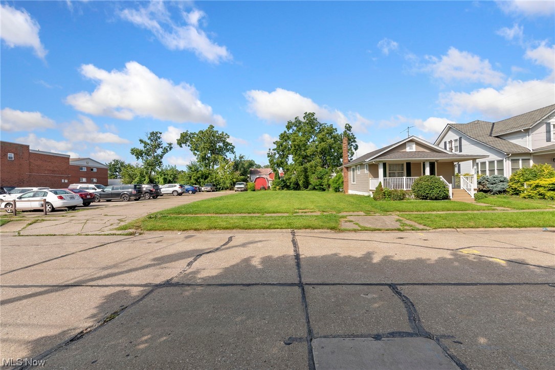 Thomas Gawns Add 01 - Land