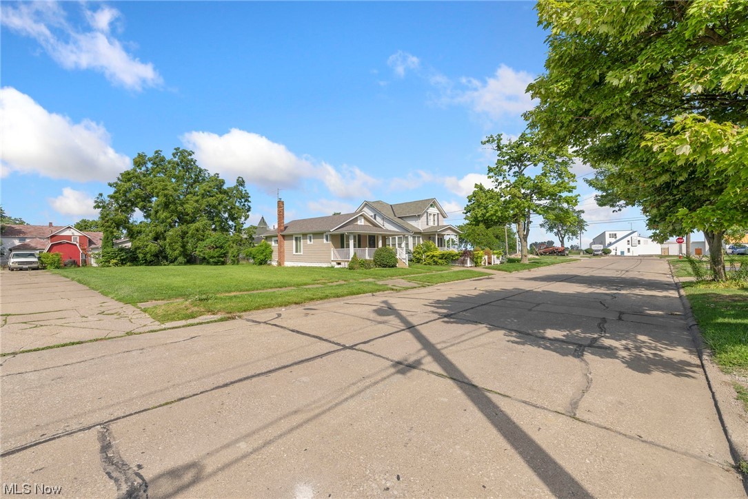 Thomas Gawns Add 01 - Land