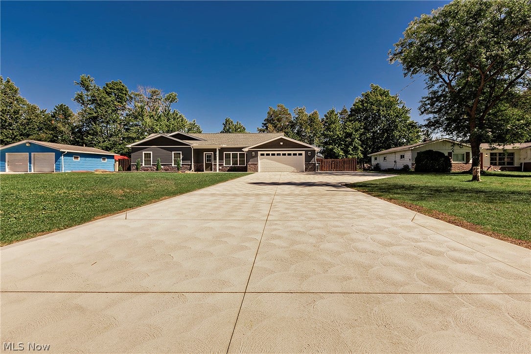 1441 Stanford Drive