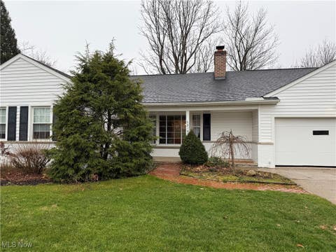 Photo for 314 E Pioneer Trail