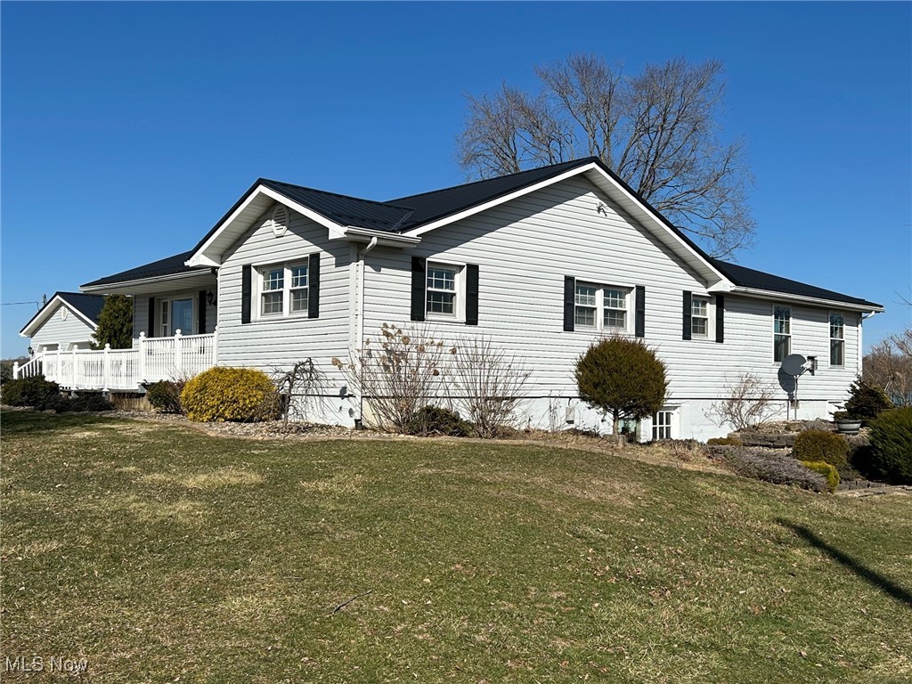 1095 Barrett-south Road, Vincent, Ohio image 4