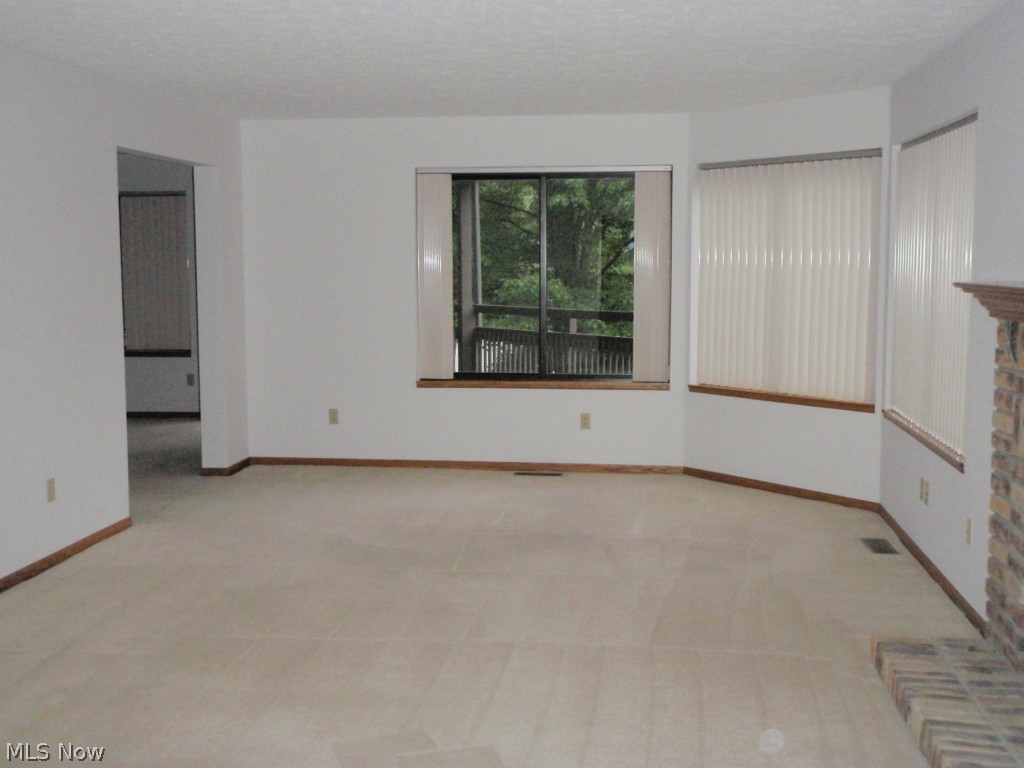 Crossings Condo - Residential