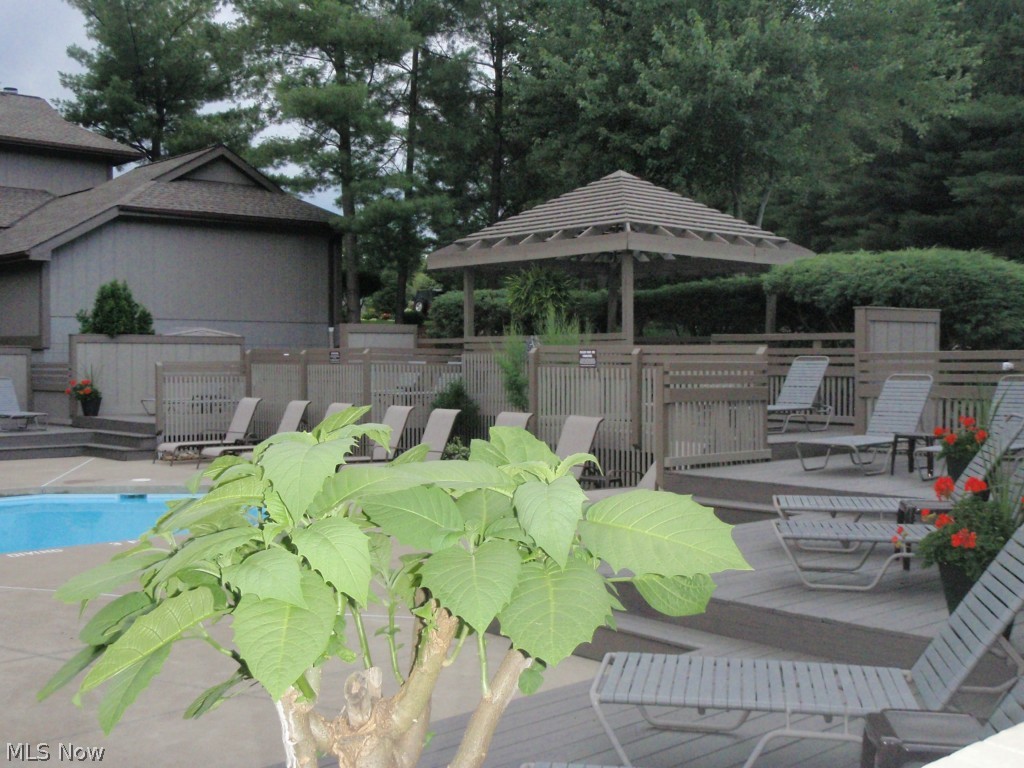 Crossings Condo - Residential