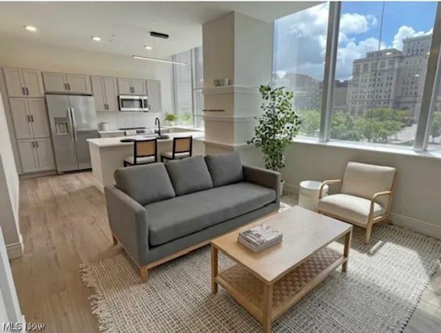 Simon Perkins - Residential Lease