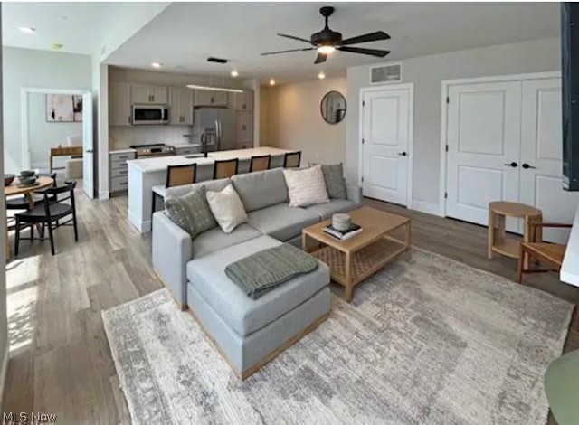 Simon Perkins - Residential Lease