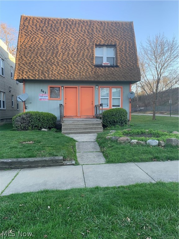 Must be sold with 529, 531, 533, 535, 539, 543 Gage- package deal due to overlapping driveways and parking