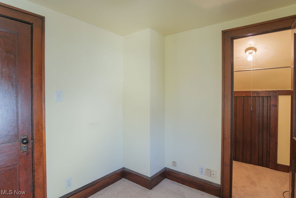 983 Garden Street, Warren, Ohio image 16