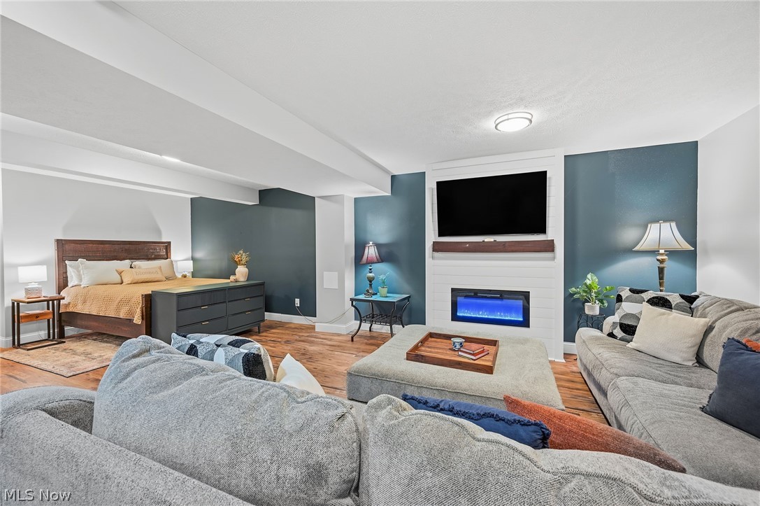 Hampton Place - Residential