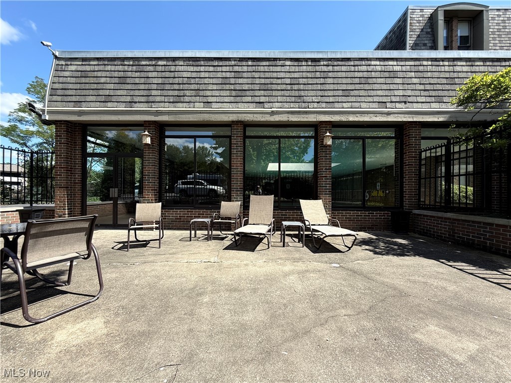 Camelot Condo - Residential