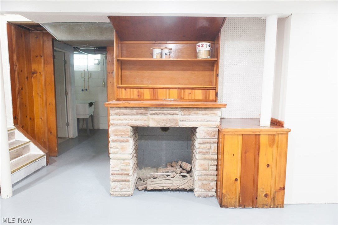 Waid & Duffys Center Hwy - Residential