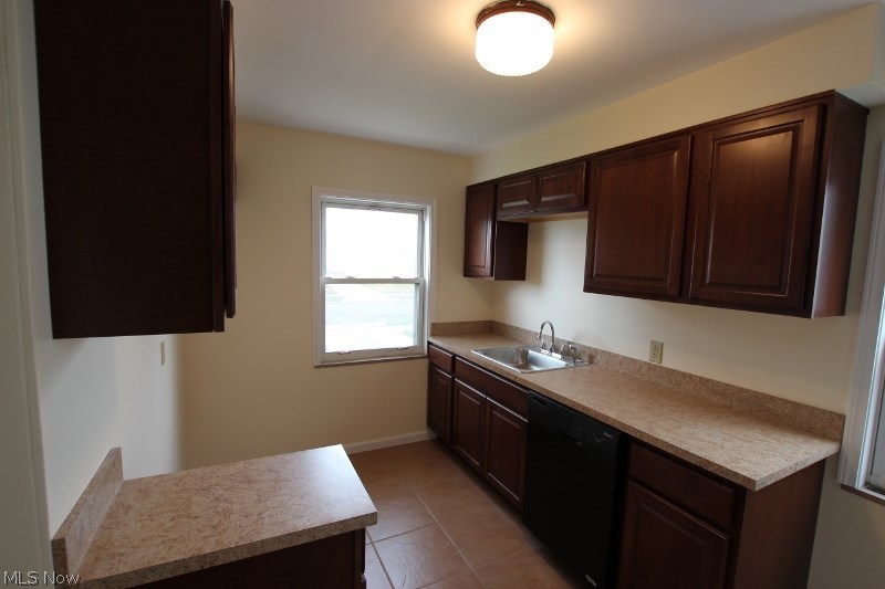 Garfield Park - Residential Lease