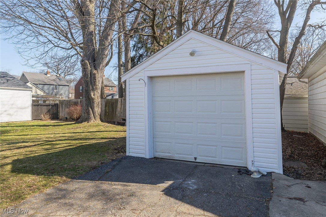 2741 Oakwood Drive, Cuyahoga Falls, Ohio image 29