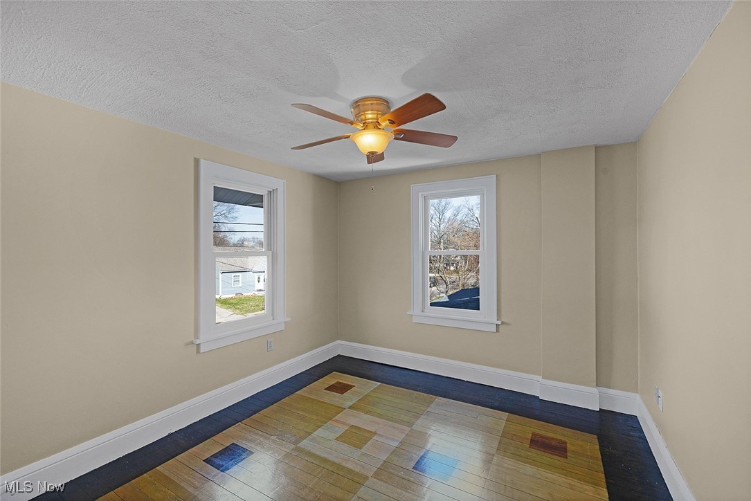 2741 Oakwood Drive, Cuyahoga Falls, Ohio image 17