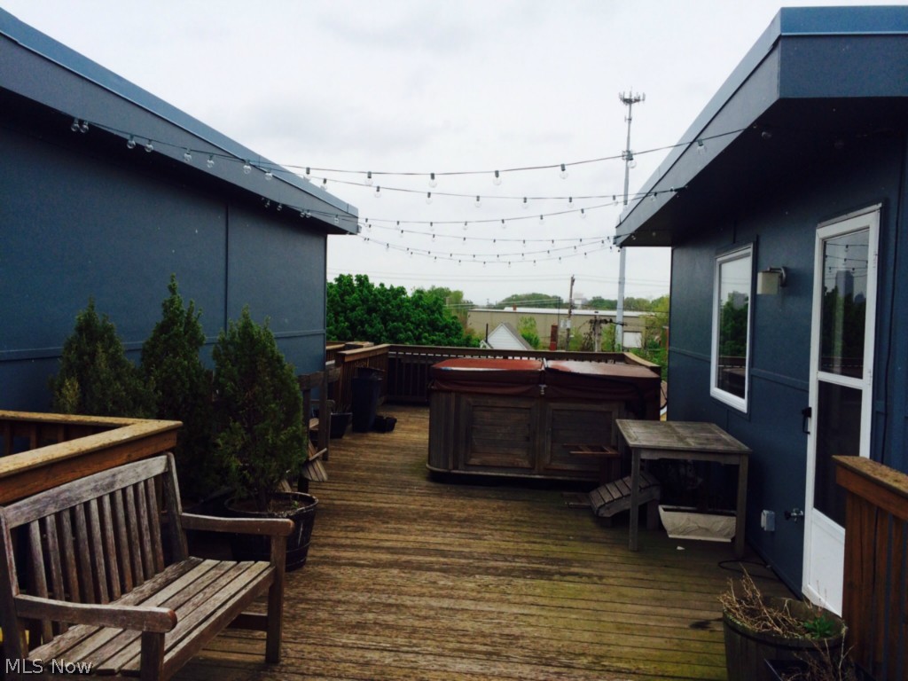 Lake Pointe Twnhse Dev - Residential